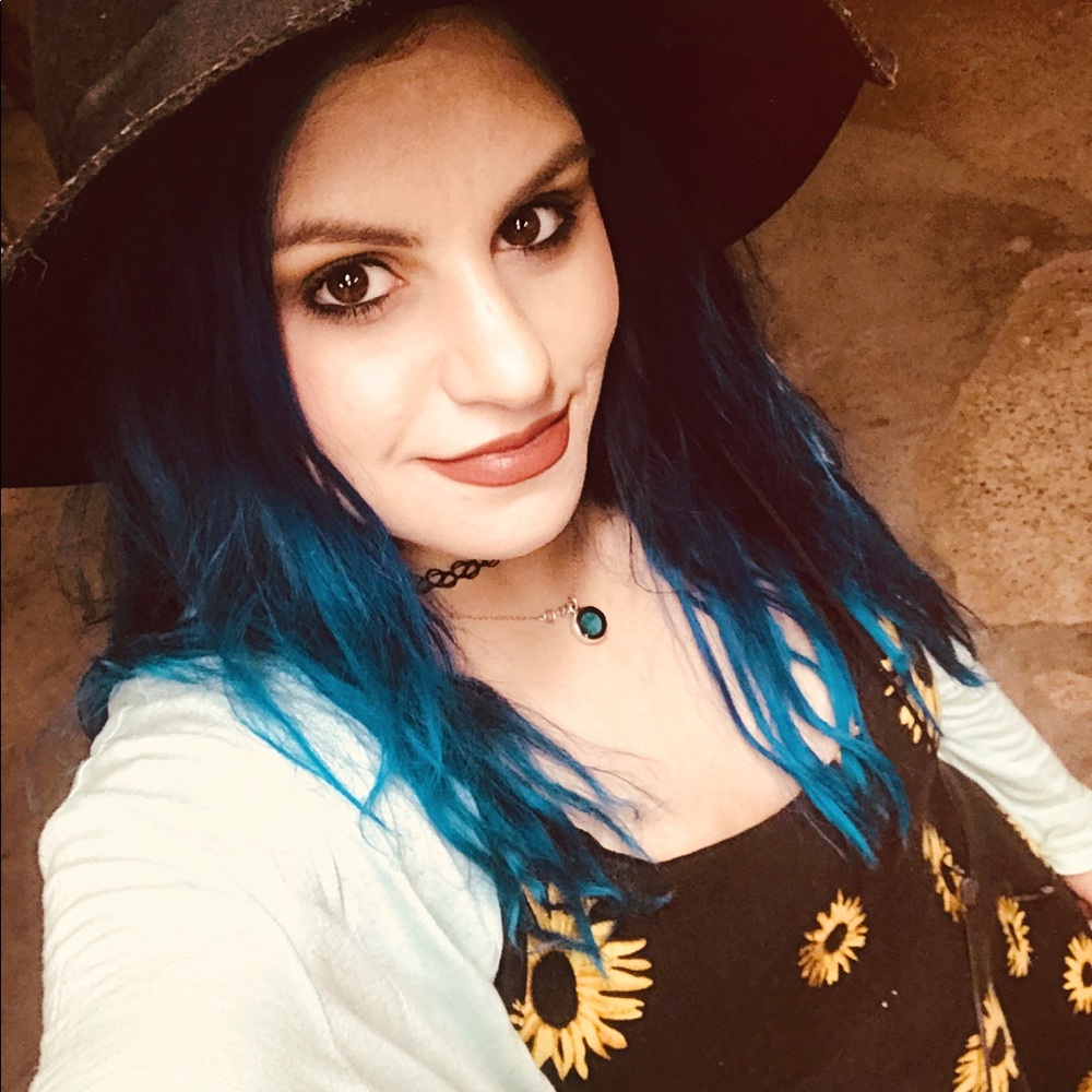 Meet your Posher, Jessica